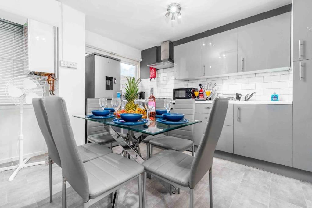 ✪Central✪6Bed✪ Parking✪Pool Table✪Private Patio ✪ 伯明翰 外观 照片